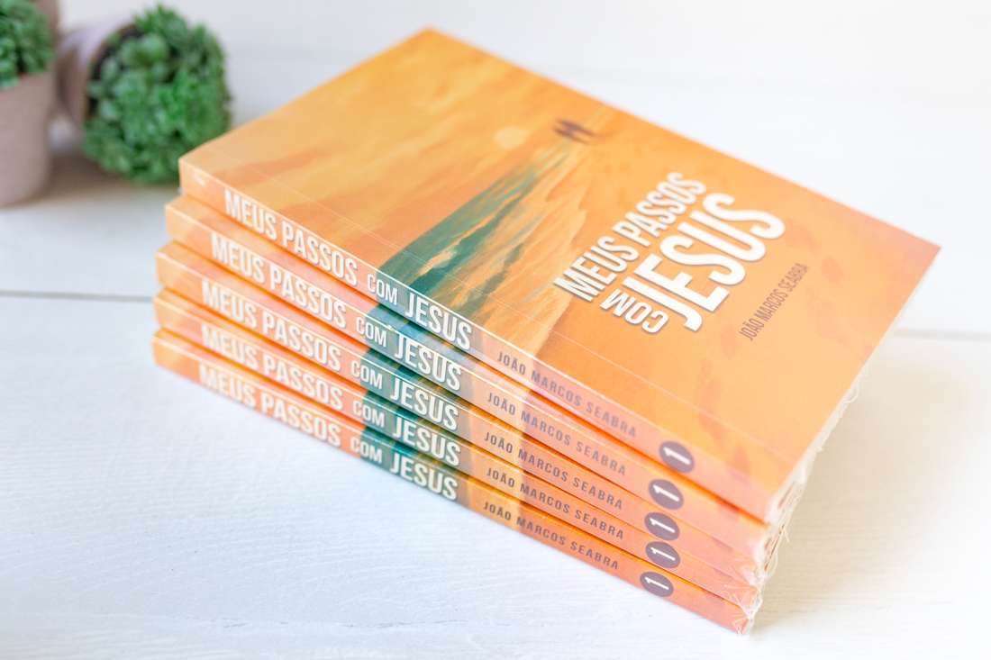 016-Fotos do livro Meus passos com Jesus_IMG_3726.png